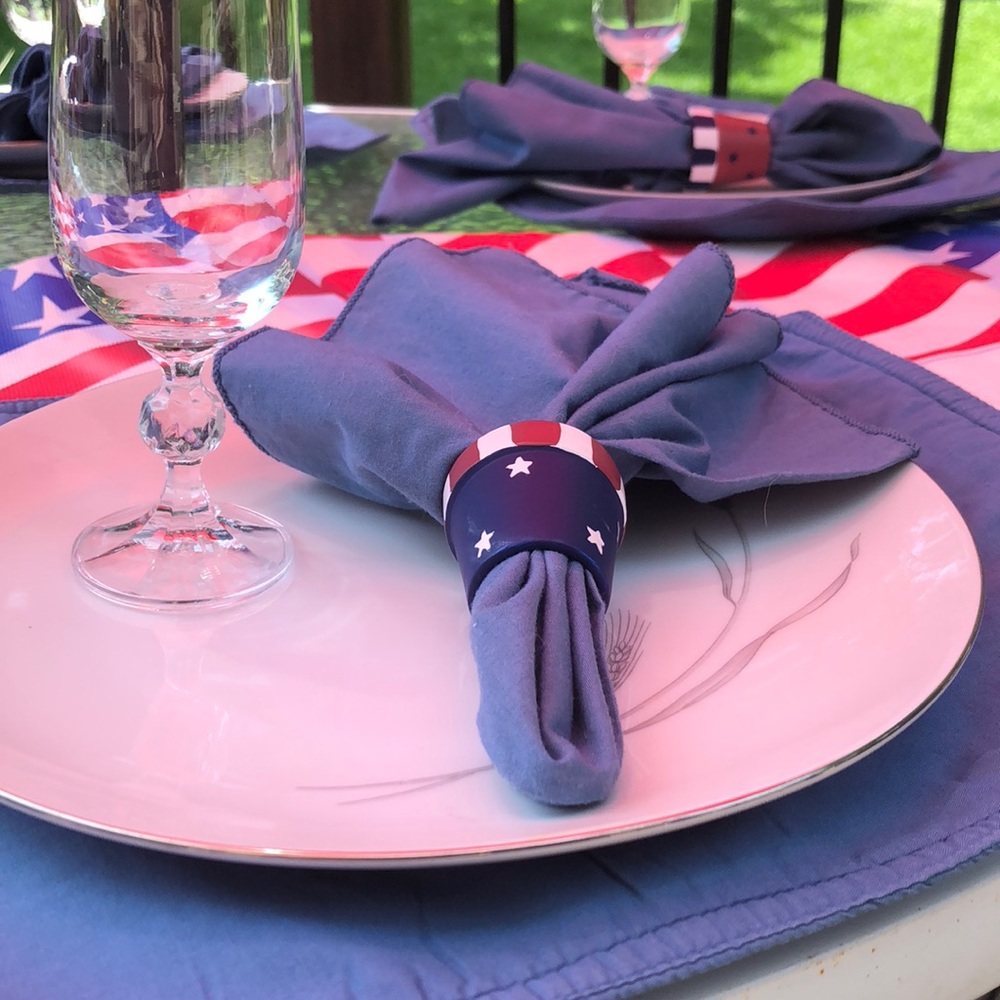 FOURTH OF JULY  Napkin Rings (8 Set)